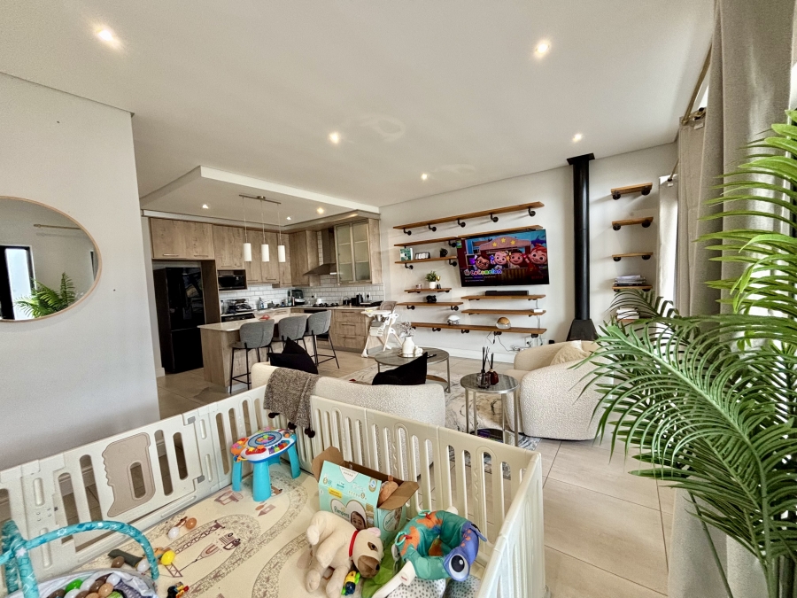 3 Bedroom Property for Sale in Sandown Western Cape